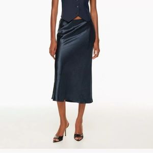 Babaton
Slip Maxi Skirt